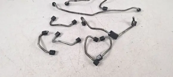 Audi Q7 4L Fuel line pipe 