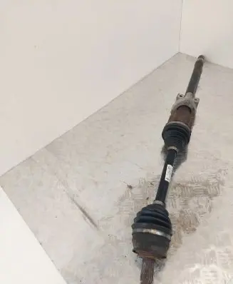 Opel Mokka Front driveshaft 688279405