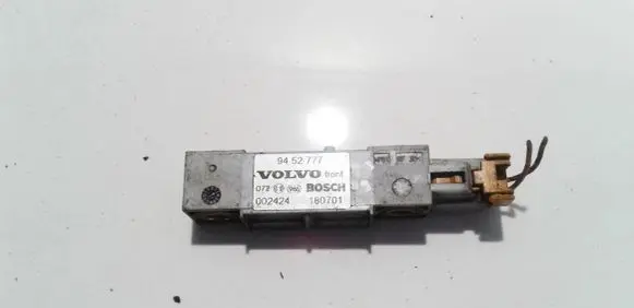 Volvo S60 Airbag deployment crash/impact sensor 9452777 002517