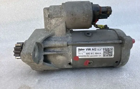 Volkswagen PASSAT B7 Starter motor 02E911024H 170113 SW20ER25