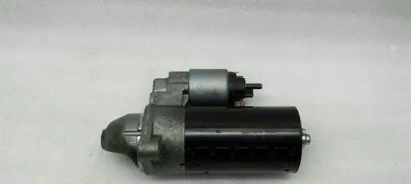Mercedes-Benz C W204 Starter motor A6519062400