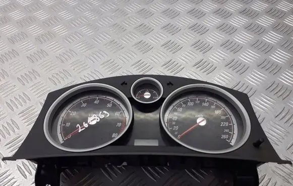Opel Astra G Tachometer 13225973