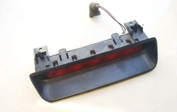 Chevrolet Tacuma Third/center stoplight 0310100726 0310-100726