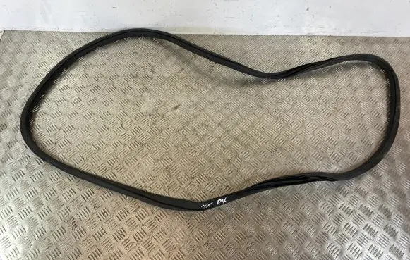 Jeep Grand Cherokee WL Front door rubber seal