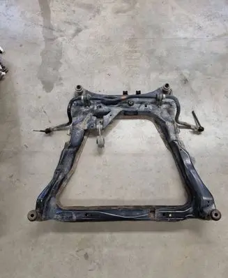 Nissan X-Trail T32 Front subframe