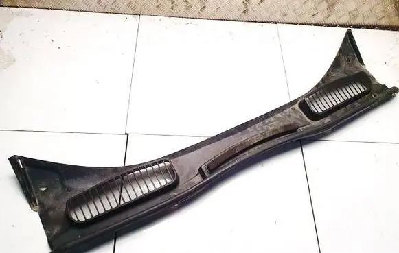 Ford C-MAX II Wiper trim DM51R02216AB