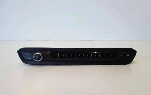 BMW 3 G20 G21 Head unit multimedia control 7949453 20020110 19B199BP0172