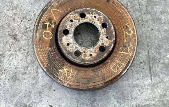Volvo V70 Front brake disc