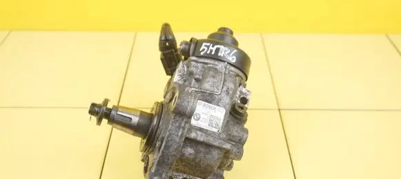 Toyota Avensis T270 Fuel injection high pressure pump 0445010756 N47C16A