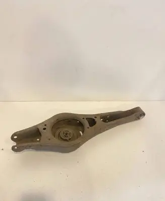 Volkswagen PASSAT B7 Rear control arm 1K0505311AA
