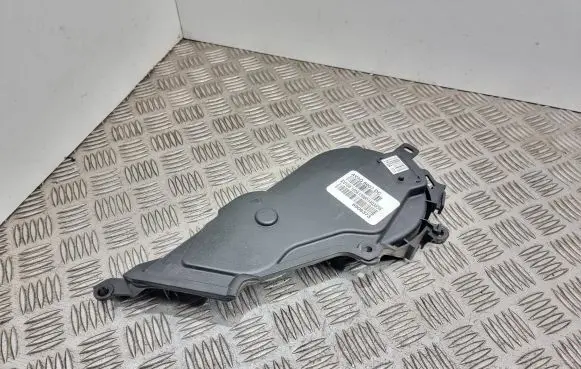Ford Focus Timing belt guard (cover) AV4Q6007DC 6906373