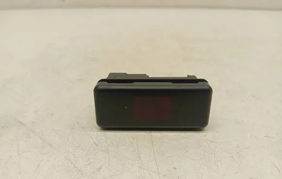 BMW 5 E39 Hazard light switch 8350947
