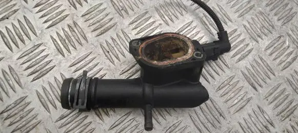 Audi A4 S4 B8 8K Engine coolant pipe/hose 03L121132A