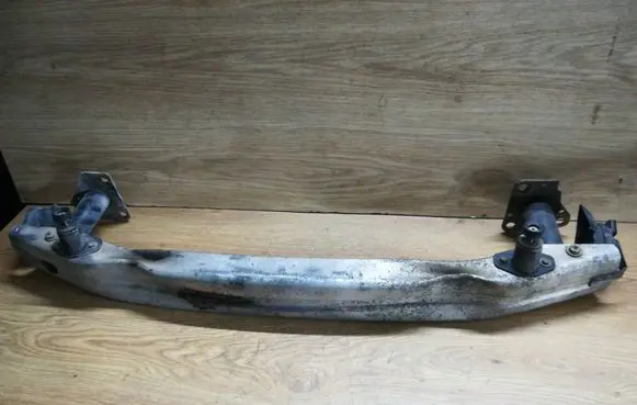 Audi A4 S4 B7 8E 8H Front bumper cross member