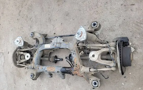 BMW X5 E70 Rear axle beam 