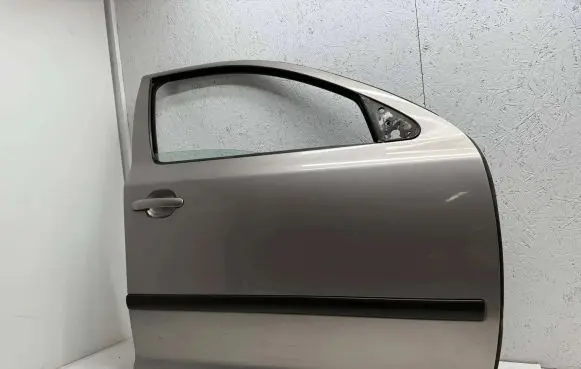 Skoda Octavia Mk2 (1Z) Front door