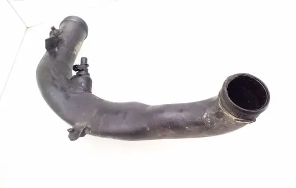 Volvo S80 Air intake duct part 6898043 30741666 3900160869