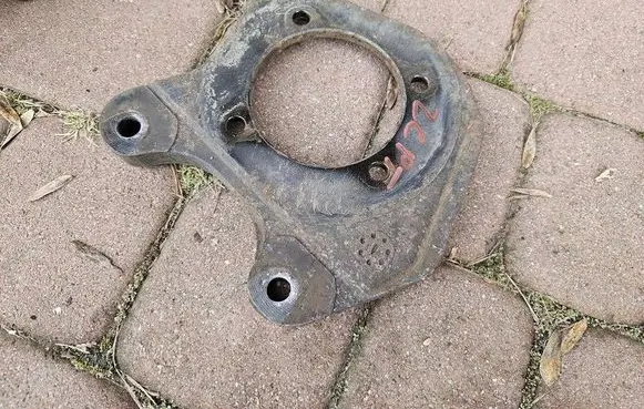 Opel Zafira C Rear wheel hub spindle/knuckle 12778854