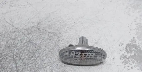 Mazda 6 Front fender indicator light