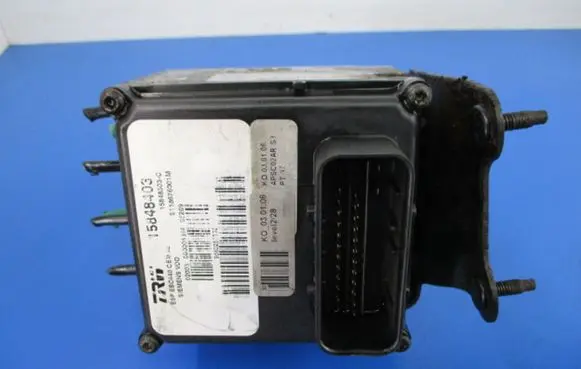 Peugeot 407 ABS Pump 15848403
