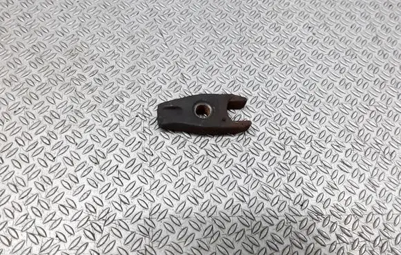 Citroen C5 Fuel Injector clamp holder