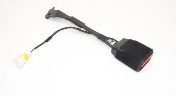 Peugeot 308 Front seatbelt buckle