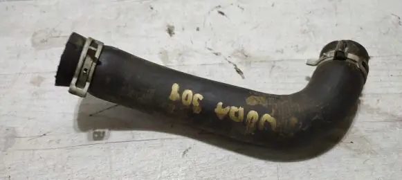 Peugeot 308 Engine coolant pipe/hose 03311023