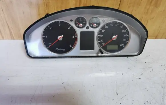 Ford Galaxy Speedometer (instrument cluster) 88311