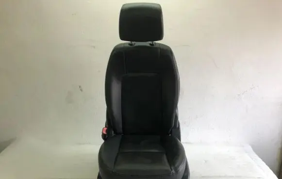 Chevrolet Captiva Front driver seat 