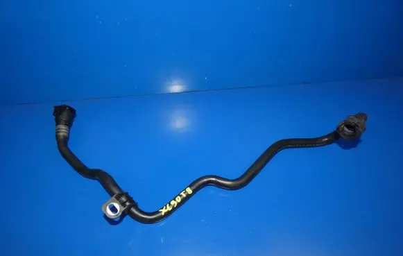 Volvo XC90 Engine coolant pipe/hose 31368673