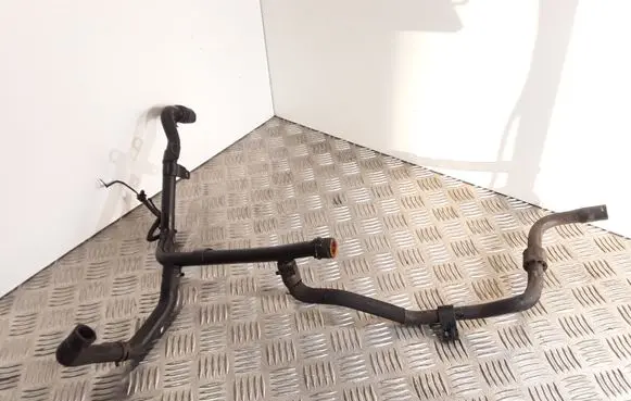Volvo XC90 Engine coolant pipe/hose