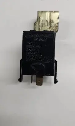 KIA Sorento Hazard warning light relay 