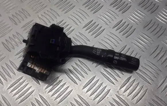 Toyota Corolla Verso E121 Wiper control stalk 173654