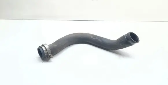 Nissan Qashqai+2 Engine coolant pipe/hose