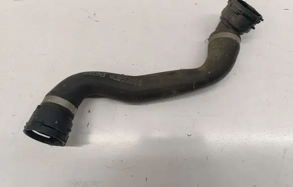 Mercedes-Benz C W205 Engine coolant pipe/hose A2055013182