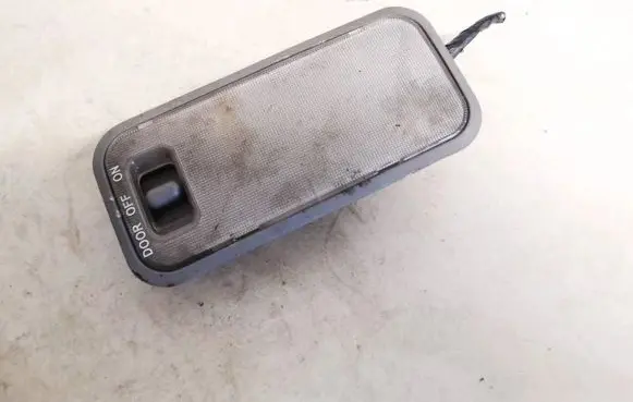 Toyota Land Cruiser (J100) Rear seat light