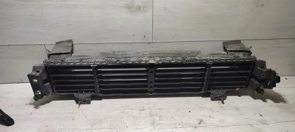 Mazda 3 III Intercooler air guide/duct channel BJD650R12 K2443