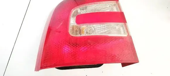 Skoda Octavia Mk2 (1Z) Rear/tail lights 