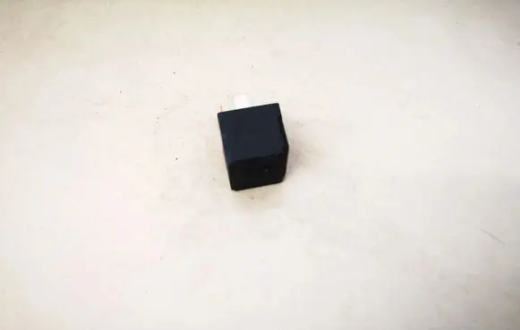 Mercedes-Benz CLC CL203 Other relay a0025421319 4ra00791-00
