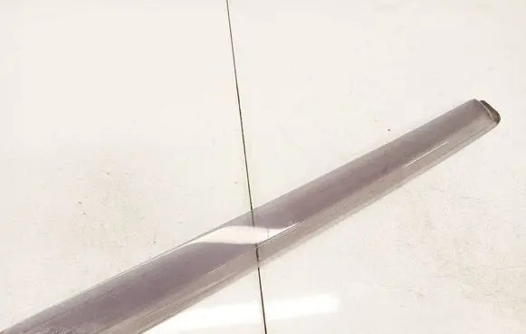 Volkswagen Golf VI Sliding door wind deflector