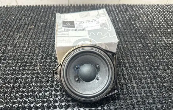Mercedes-Benz C AMG W205 Panel speaker A2058200502