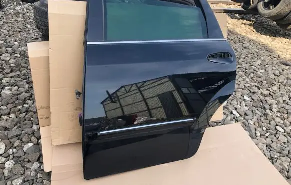 Fiat Croma Rear door