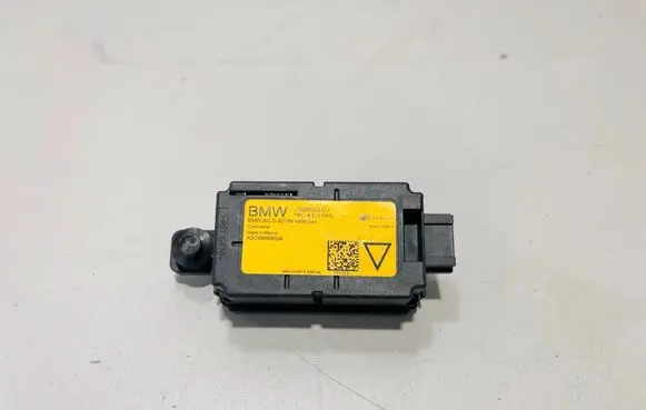 BMW X6 G06 Aerial antenna amplifier 7928683 7928691