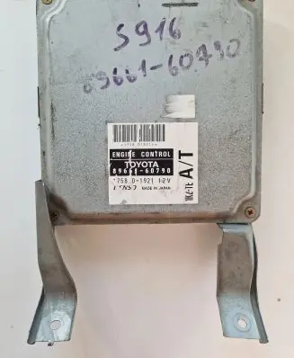 Toyota Land Cruiser (HDJ90) Engine control unit/module 8966160790