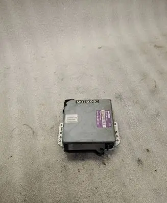 Audi V8 Engine control unit/module 441907404 0261200183