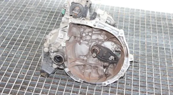 Citroen C4 Cactus Automatic gearbox 9674098980
