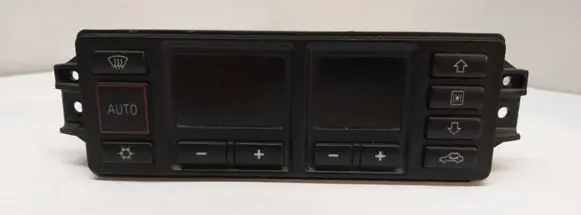 Audi A4 S4 B5 8D Climate control unit 5HB00760804 8L0820043D
