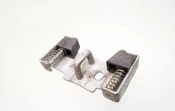 Volkswagen Fox Loading door lock loop/hook striker 5Z6827517