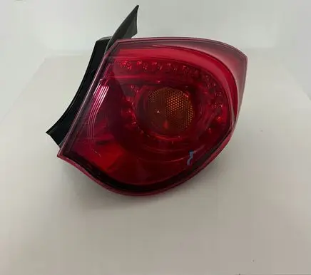 Alfa Romeo Giulietta Rear/tail lights 50513612