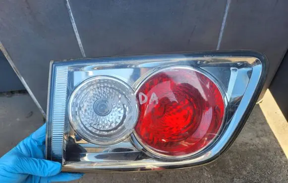 Mazda 6 Tailgate rear/tail lights 22661974